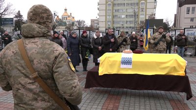 У Рівному попрощались з військовим Олександром Войтюком