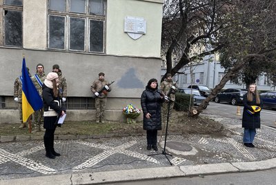 Меморіальну дошку на честь полеглого Сергія Кузнєва відкрили в Ужгороді
