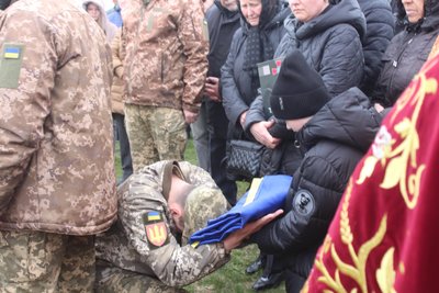Похорон військового, попрощалися з військовим, Віталій Федун, Тернопільщина, квітень 2025