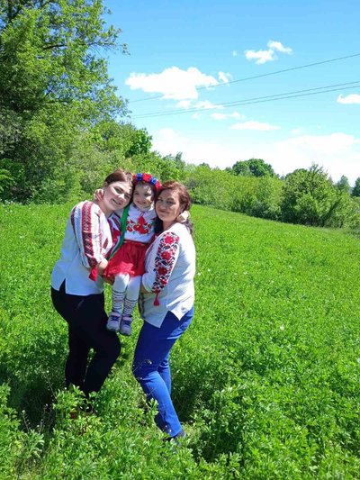 «Хапали дітей і бігли босоніж»: історія переселенки з Покровки на Сумщині