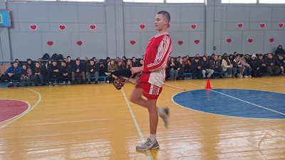 Представлення, вигул та перешкоди: у Кропивницькому відбулись змагання з хобіхорсингу Представлення, вигул та перешкоди: у Кропивницькому відбулись змагання з хобіхорсингу