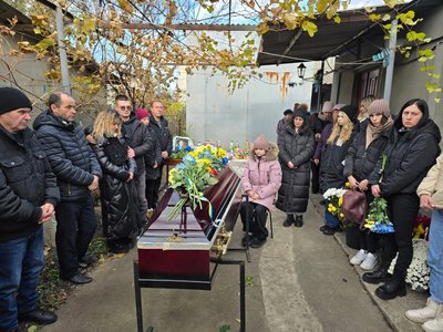 На Одещині попрощались з енергетиками, які загинули під час ракетного удару 17 листопада