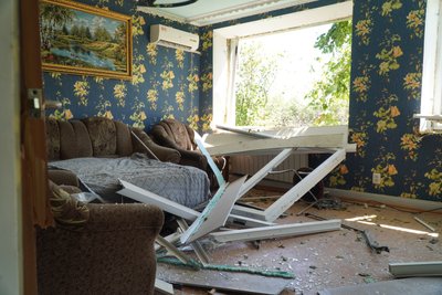 Б'ють КАБами за «графіком». Як і де жителі Дубовиків на Дніпропетровщині ховаються від атак армії РФ