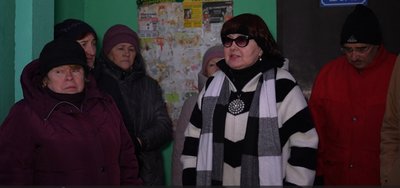 “Над батареєю на підвіконні замерзає лід”: мешканці будинку у Сумах живуть з майже холодними батареями “Над батареєю на підвіконні замерзає лід”: мешканці будинку у Сумах живуть з майже холодними батареями