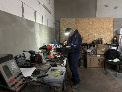 Демобілізований воїн Олександр Яковцов за ґрантові гроші відкрив СТО у Полтаві Демобілізований воїн Олександр Яковцов за ґрантові гроші відкрив СТО у Полтаві