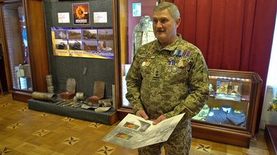У Кропивницькому в роковини вторгнення РФ презентували поштовий блок "Мечем і волею" У Кропивницькому в роковини вторгнення РФ презентували поштовий блок "Мечем і волею"