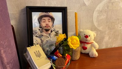 «Вони витягують мене з горя»: як родина на Житомирщині виховує дітей у патронаті «Вони витягують мене з горя»: як родина на Житомирщині виховує дітей у патронаті