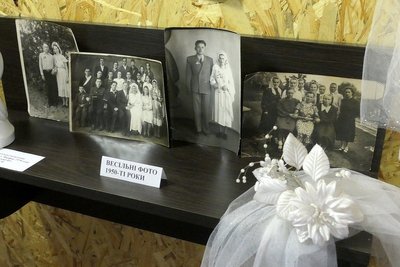 У Ямпільському музеї відкрили виставку "Родинний затишок" У Ямпільському музеї відкрили виставку "Родинний затишок"