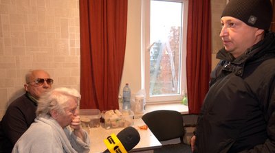 "Дим стелиться по землі": після чистки вентиляційних каналів в оселі незрячих лучан з'явився неприємний запах "Дим стелиться по землі": після чистки вентиляційних каналів в оселі незрячих лучан з'явився неприємний запах