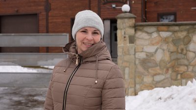 Аліна Іванів, Сенечів, Франківщина Аліна Іванів, Сенечів, Франківщина