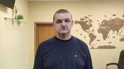 "Шануємо наш прапор": як у Миколаєві доглядають за станом стягів "Шануємо наш прапор": як у Миколаєві доглядають за станом стягів