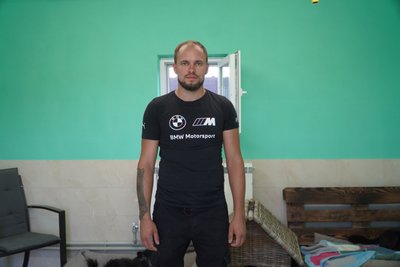Поблизу Дніпра відкрили хоспіс для літніх собак: як він працює