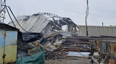Показали наслідки влучань у приватні підприємства у Черкасах 4 лютого Показали наслідки влучань у приватні підприємства у Черкасах 4 лютого
