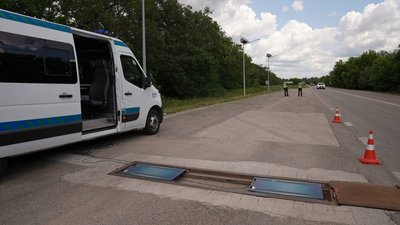 На Кіровоградщині виписали штрафів на понад два мільйони: які обмеження на дорогах діють для вантажівок На Кіровоградщині виписали штрафів на понад два мільйони: які обмеження на дорогах діють для вантажівок