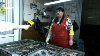 Скільки коштує жива риба на Житньому ринку в Житомирі Скільки коштує жива риба на Житньому ринку в Житомирі