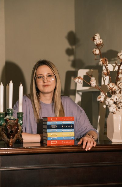 У Дніпрі відкрилася книгарня-кав'ярня "Вперта коза": коментар засновниці У Дніпрі відкрилася книгарня-кав'ярня "Вперта коза": коментар засновниці
