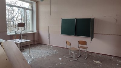 "Діти приходили – плакали": війська РФ КАБами зруйнували ліцей прифронтової громади Дніпропетровщини
