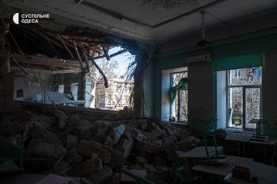 Пошкоджені кабінети та дистанційка: що відомо про наслідки вибуху в Одеському юридичному ліцеї Пошкоджені кабінети та дистанційка: що відомо про наслідки вибуху в Одеському юридичному ліцеї
