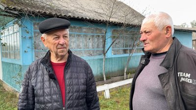 Хата з глини й дров: житель волинського села понад 30 років мешкає в екологічному будинку Хата з глини й дров: житель волинського села понад 30 років мешкає в екологічному будинку