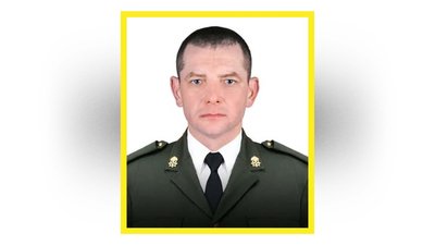 На Чернігівщині поховали захисників Андрія Бацуру, Олександра Сороку, Петра Копача та Владислава Гончарова На Чернігівщині поховали захисників Андрія Бацуру, Олександра Сороку, Петра Копача та Владислава Гончарова