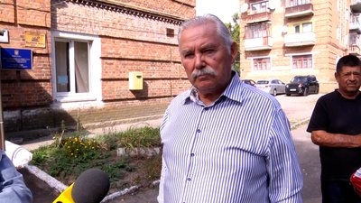На Житомирщині селище другу добу без води через порив на водогоні На Житомирщині селище другу добу без води через порив на водогоні