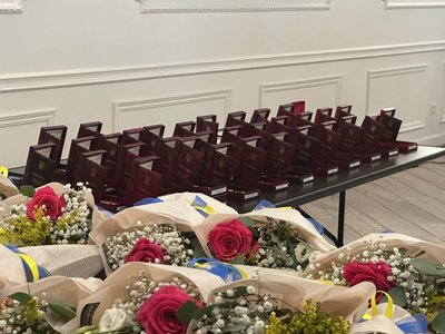 Квіти, нагороди Квіти, нагороди