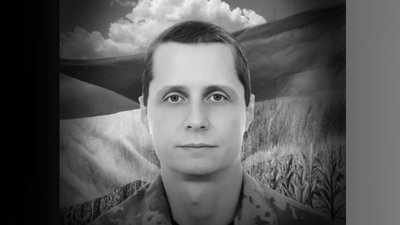 Максим Бурлаченко Максим Бурлаченко
