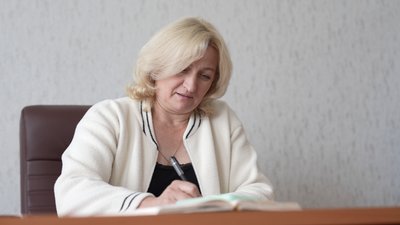 FPV-дрони, розбиті дороги та знищена інфраструктура: як живе Велика Чернеччина під атаками РФ FPV-дрони, розбиті дороги та знищена інфраструктура: як живе Велика Чернеччина під атаками РФ