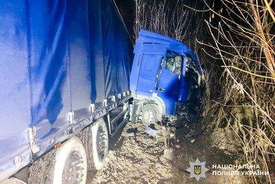 Смертельна ДТП на трасі Київ — Чоп: один водій загинув, інший — потрапив до лікарні на Рівненщині Смертельна ДТП на трасі Київ — Чоп: один водій загинув, інший — потрапив до лікарні на Рівненщині