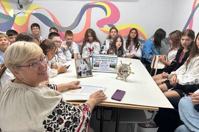 В укритті та онлайн: як у гімназії №26 в Одесі зустріли новий навчальний рік В укритті та онлайн: як у гімназії №26 в Одесі зустріли новий навчальний рік