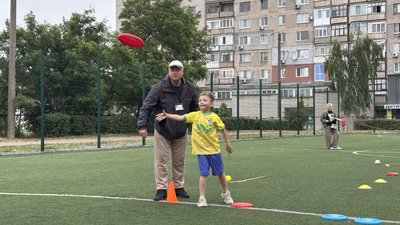 Теніс, шашки, гирі, дартс: в Олександрії відбувся етап ветеранських змагань "Степова міць" Теніс, шашки, гирі, дартс: в Олександрії відбувся етап ветеранських змагань "Степова міць"