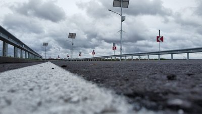 На Чернігівщині відбудували 300-метровий міст через Десну На Чернігівщині відбудували 300-метровий міст через Десну