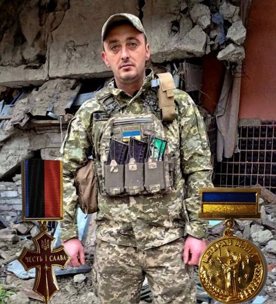 Юрій Ярощак був нагороджений медаллю "Честь і слава" Юрій Ярощак був нагороджений медаллю "Честь і слава"