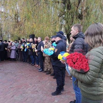 У Хмельницькому хвилиною мовчання вшанували пам'ять жертв голодоморів, 22 листопада 2025 року У Хмельницькому хвилиною мовчання вшанували пам'ять жертв голодоморів, 22 листопада 2025 року