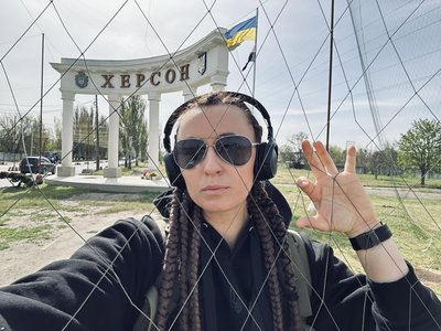 «Я бачила три види війни»: Ярина Чорногуз про сім років у війську, Херсонщину та літературу «Я бачила три види війни»: Ярина Чорногуз про сім років у війську, Херсонщину та літературу