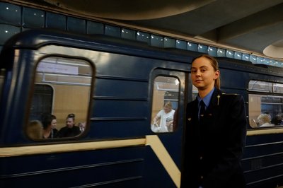 Анастасія Мазуркова — це перша жінка-машиністка у метро Харкова Анастасія Мазуркова — це перша жінка-машиністка у метро Харкова