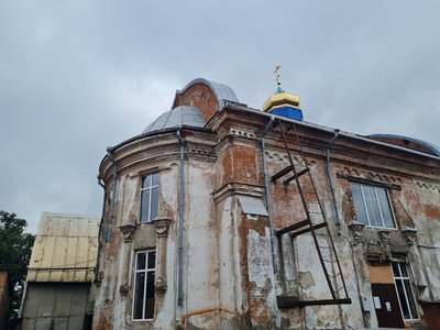 Руйнується пам'ятка архітектури: у Житомирі церква Покрови Пресвятої Богородиці потребує ремонту Руйнується пам'ятка архітектури: у Житомирі церква Покрови Пресвятої Богородиці потребує ремонту