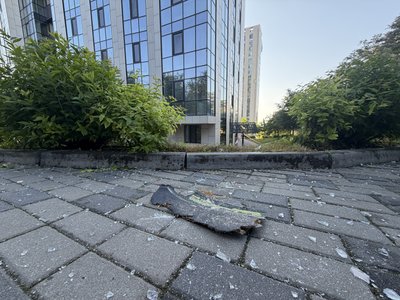 "Чоловіка ледь не винесло з квартири вибуховою хвилею". Що розповіли дніпряни про ніч масованих ударів "Чоловіка ледь не винесло з квартири вибуховою хвилею". Що розповіли дніпряни про ніч масованих ударів