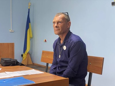 Жителя Сумщини судять за виготовлення зброї Жителя Сумщини судять за виготовлення зброї