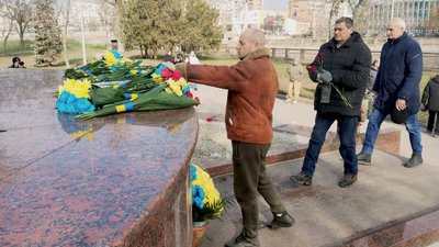 У Кропивницькому вшанували пам’ять учасників бойових дій на території інших держав У Кропивницькому вшанували пам’ять учасників бойових дій на території інших держав