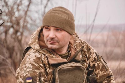 Новий комбриг Денис Перч про попереднього командира чернівецької 107 бригади ТрО Андрія Цісака Новий комбриг Денис Перч про попереднього командира чернівецької 107 бригади ТрО Андрія Цісака