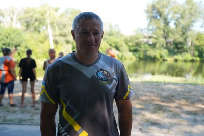 "Наступного разу я виправлю помилки". Чому плавці бігають у парку в Сумах