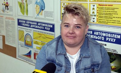 У Луцьку стартували безплатні курси з водіння для жінок У Луцьку стартували безплатні курси з водіння для жінок