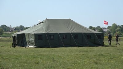 На Житомирщині лісівники та рятувальники з трьох областей України провели спільні навчання На Житомирщині лісівники та рятувальники з трьох областей України провели спільні навчання