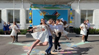 У 2025 році на Чернігівщині понад 5 тисяч випускників 11 класів У 2025 році на Чернігівщині понад 5 тисяч випускників 11 класів