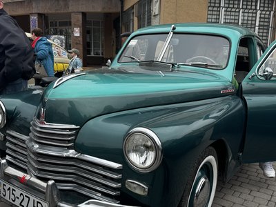 Ретроавтомобілі, мотоцикли, виставка, Івано-Франківськ Ретроавтомобілі, мотоцикли, виставка, Івано-Франківськ