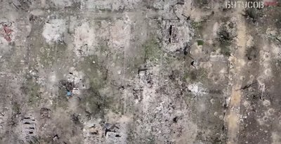 Село Кринки на Херсонщині після бойових дій Село Кринки на Херсонщині після бойових дій