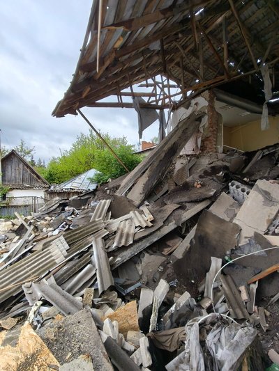 "Головне, щоб був зв'язок". Як у Великописарівській громаді живуть люди під постійними обстрілами РФ "Головне, щоб був зв'язок". Як у Великописарівській громаді живуть люди під постійними обстрілами РФ