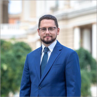Квартири, земля та машини: що вказали в деклараціях про доходи віцемери Одеси Квартири, земля та машини: що вказали в деклараціях про доходи віцемери Одеси