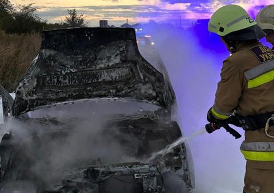 На Миколаївщині за добу двічі горіли автівки — ДСНС На Миколаївщині за добу двічі горіли автівки — ДСНС